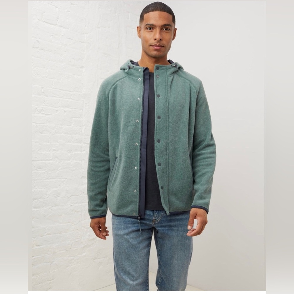 NWT Men’s UpWest Adventure Fleece (xs)